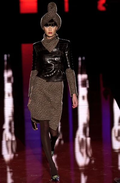 Look 2